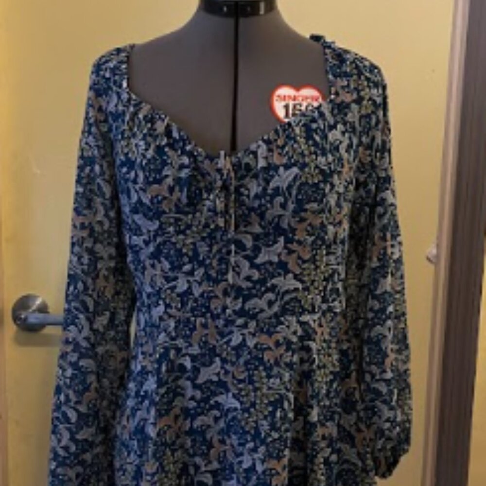 Flower long sleeve dress